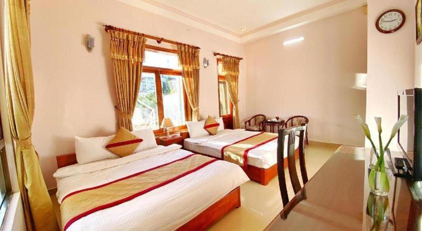 Gold Night Hotel Dalat Exterior foto
