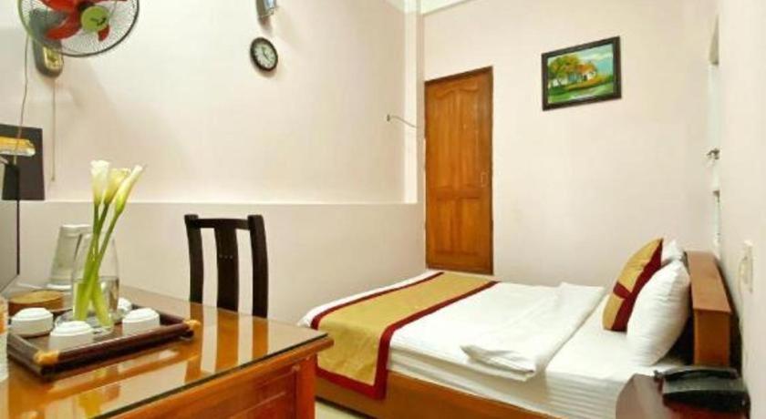 Gold Night Hotel Dalat Exterior foto