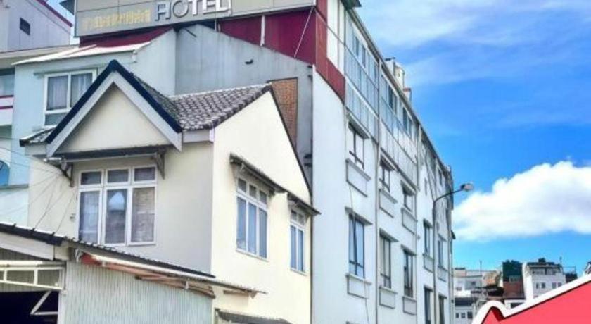 Gold Night Hotel Dalat Exterior foto