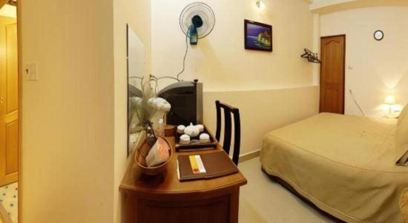 Gold Night Hotel Dalat Exterior foto