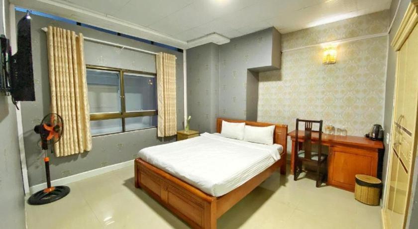 Gold Night Hotel Dalat Exterior foto