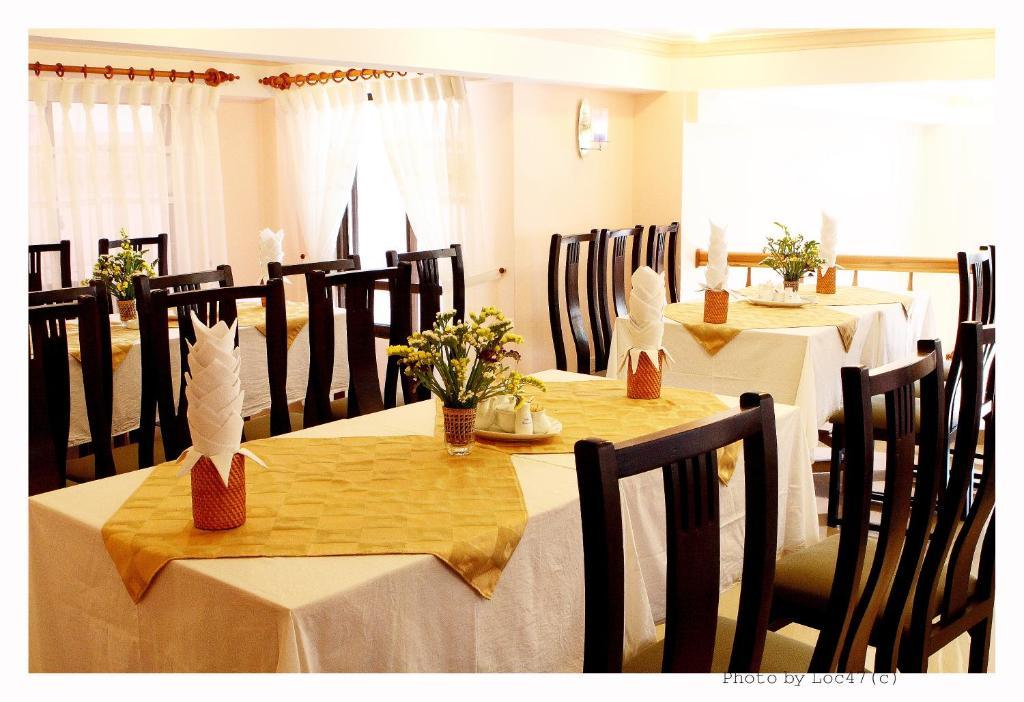 Gold Night Hotel Dalat Exterior foto