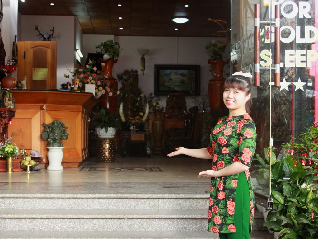 Gold Night Hotel Dalat Exterior foto